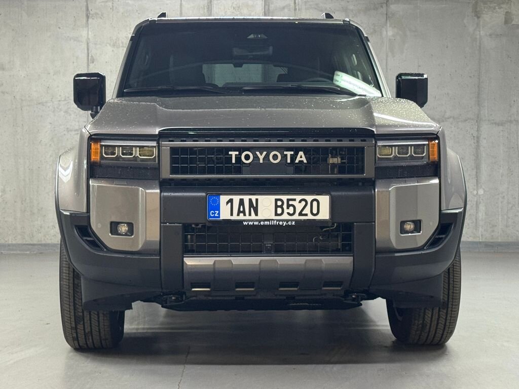 Toyota Land Cruiser SUV / Terénní 2,8 l 150 kw
