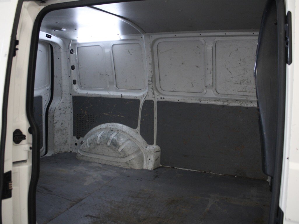 Volkswagen Transporter Skříň 2,0 l 62 kw
