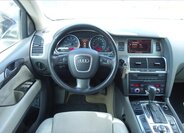 Audi Q7 SUV / Terénní 4,2 l 257 kw