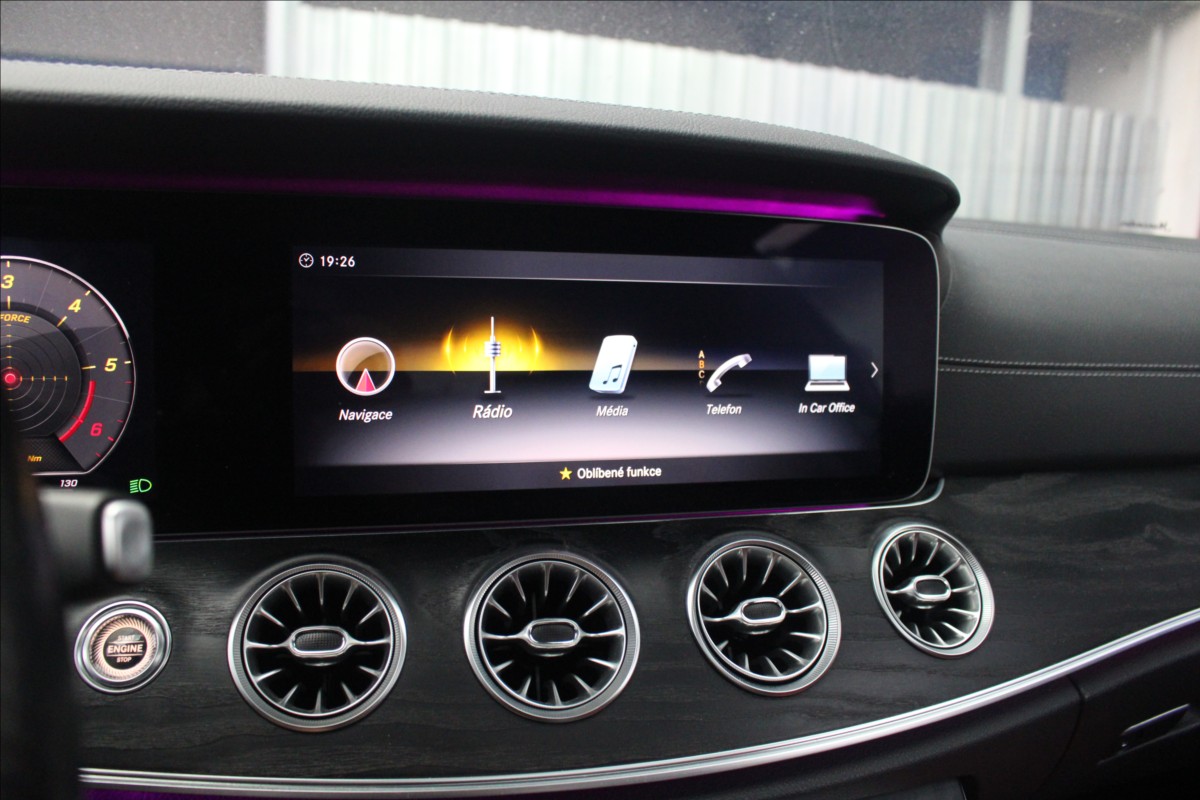 Mercedes-Benz Třídy E