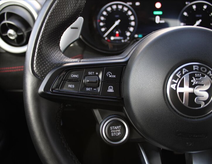 Alfa Romeo Tonale 16