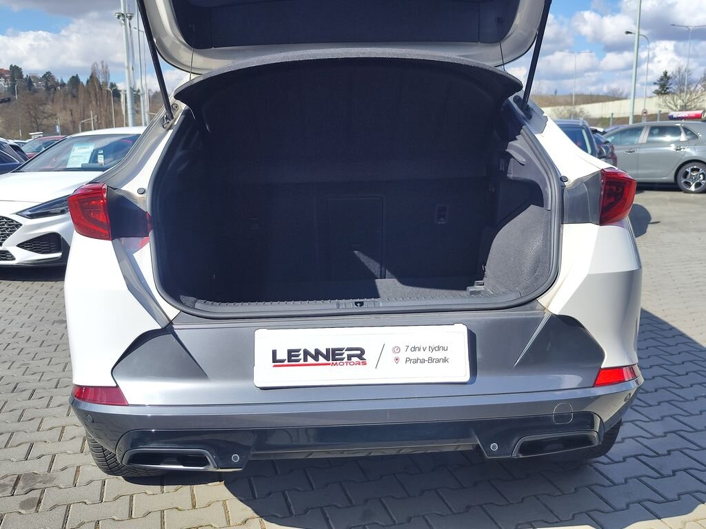 Cupra Formentor SUV / Terénní 1,5 l 110 kw