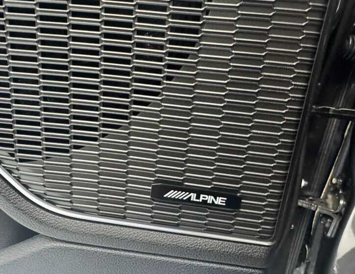 Jeep Grand Cherokee 22