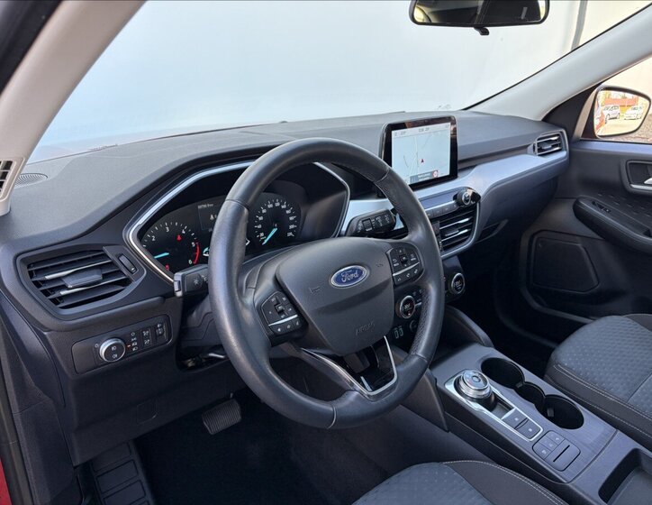 Ford Kuga Kombi 2,0 l 140 kw