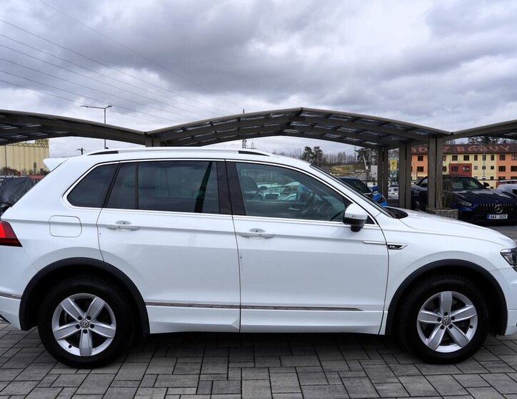 Volkswagen Tiguan SUV / Terénní 2,0 l 169 kw