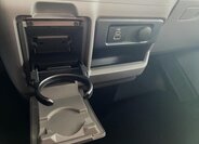 Volkswagen Transporter 9