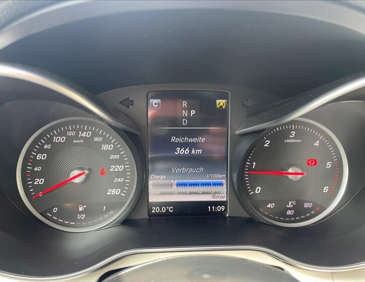 Mercedes-Benz Třídy C Kabriolet 2,1 l 125 kw