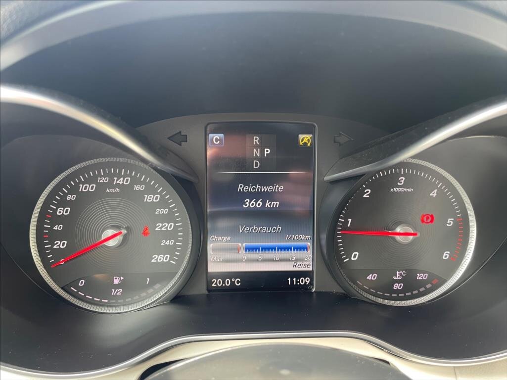 Mercedes-Benz Třídy C Kabriolet 2,1 l 125 kw