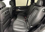 BMW X7 SUV 4,4 l 390 kw