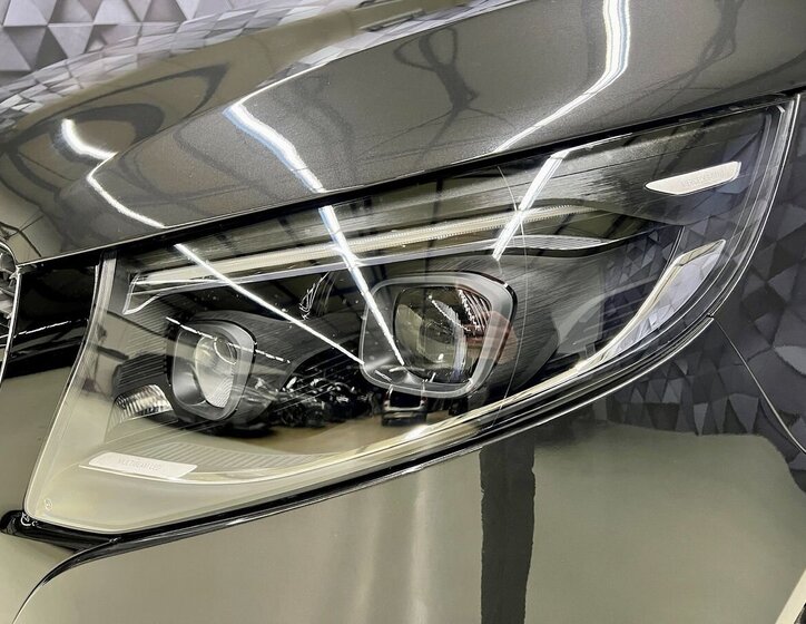 Mercedes-Benz Třídy V 7