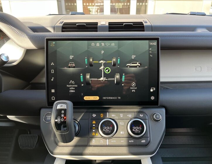 Land Rover Defender SUV 3,0 l 147 kw