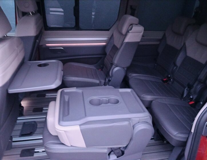 Volkswagen Multivan VAN-Minibus 2,0 l 150 kw