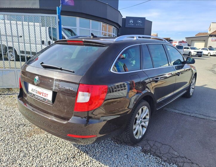Škoda Superb Kombi 2,0 l 125 kw