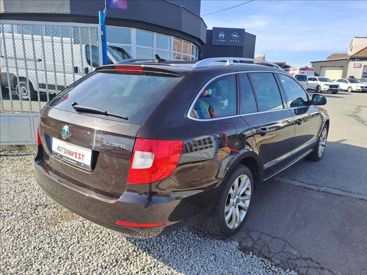 Škoda Superb Kombi 2,0 l 125 kw