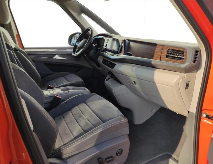 Volkswagen Multivan 19