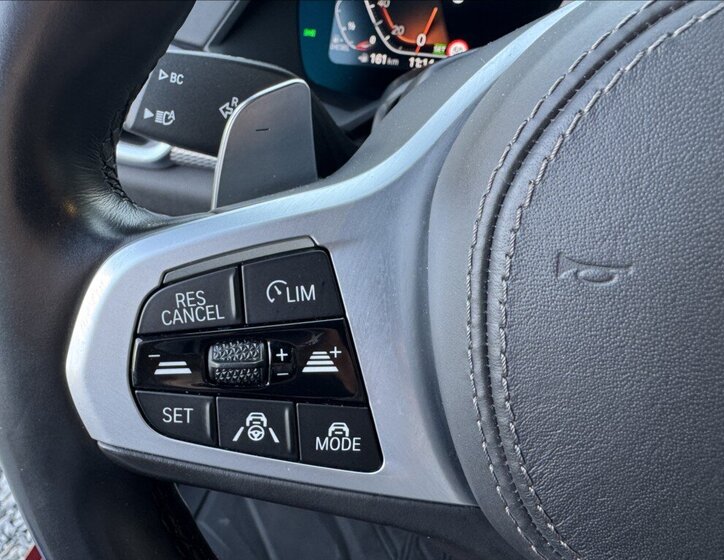 BMW X6 Sedan / Limuzína 3,0 l 210 kw