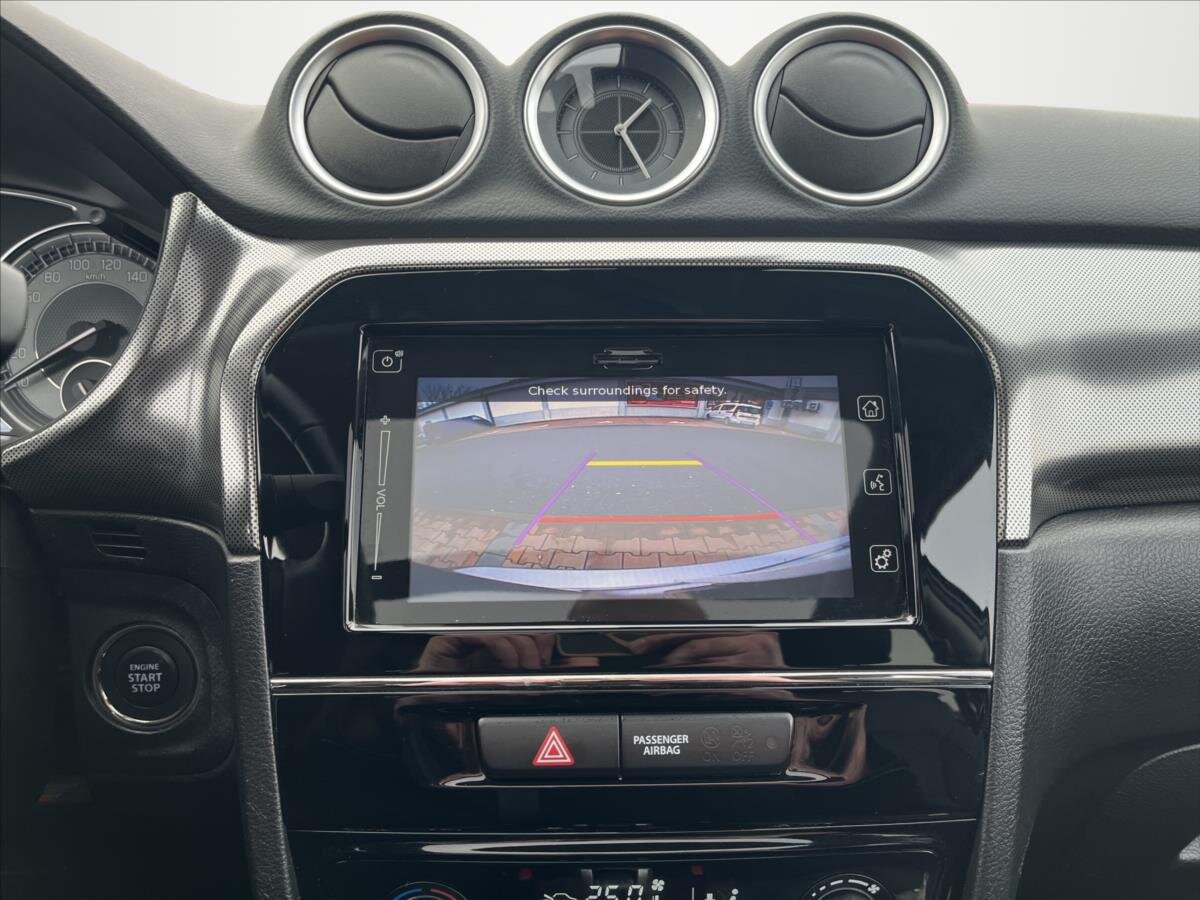 Suzuki Vitara SUV 1,4 l 103 kw