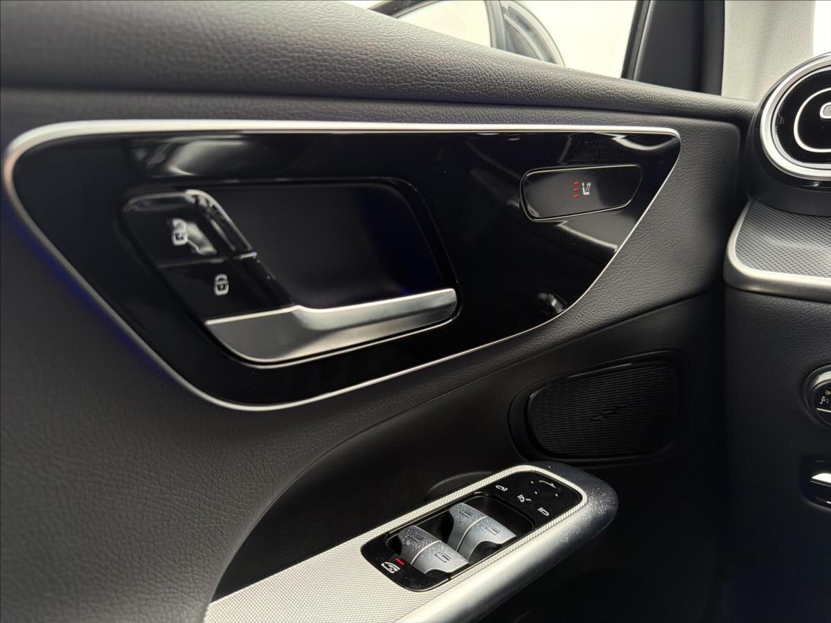 Mercedes-Benz GLC SUV / Terénní 2,0 l 150 kw