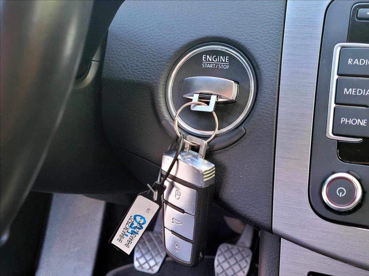 Volkswagen Passat Kombi 1,4 l 90 kw