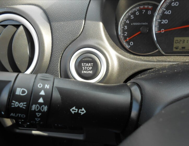 Mitsubishi Space Hatchback 1,2 l 59 kw