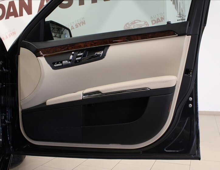 Mercedes-Benz Třídy S Sedan / Limuzína 3,0 l 190 kw