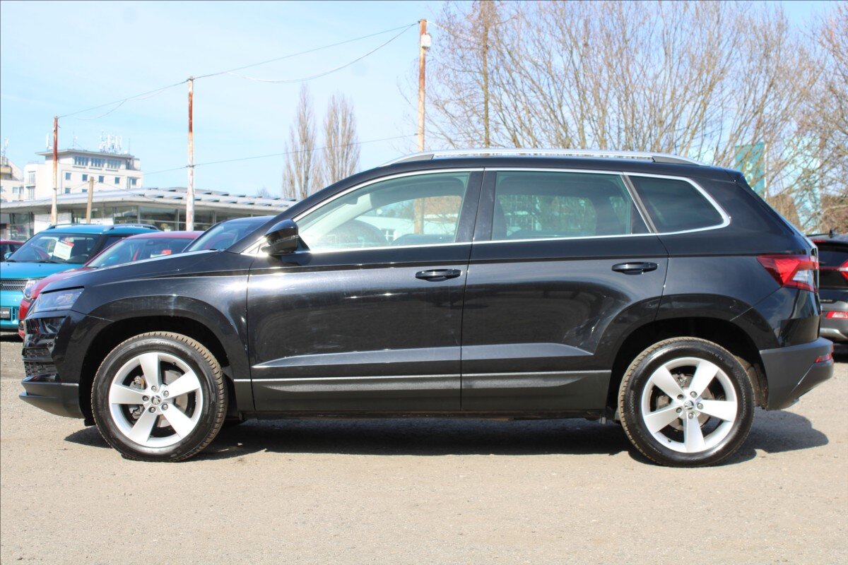 Škoda Karoq SUV / Terénní 1,5 l 110 kw