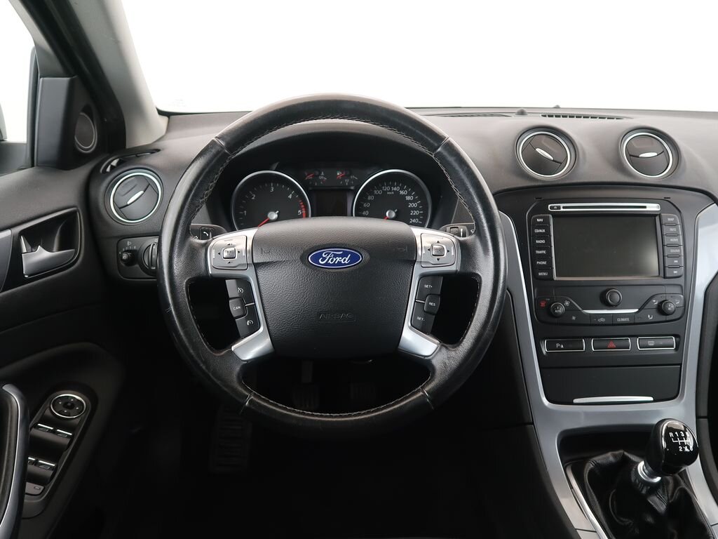 Ford Mondeo Kombi 2,0 l 103 kw