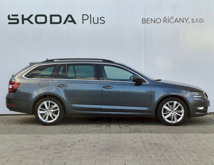 Škoda Octavia 11