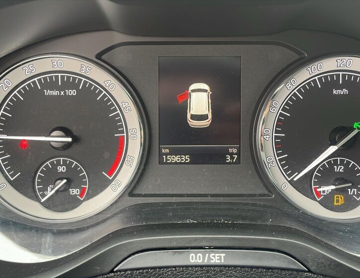 Škoda Karoq SUV / Terénní 2,0 l 85 kw