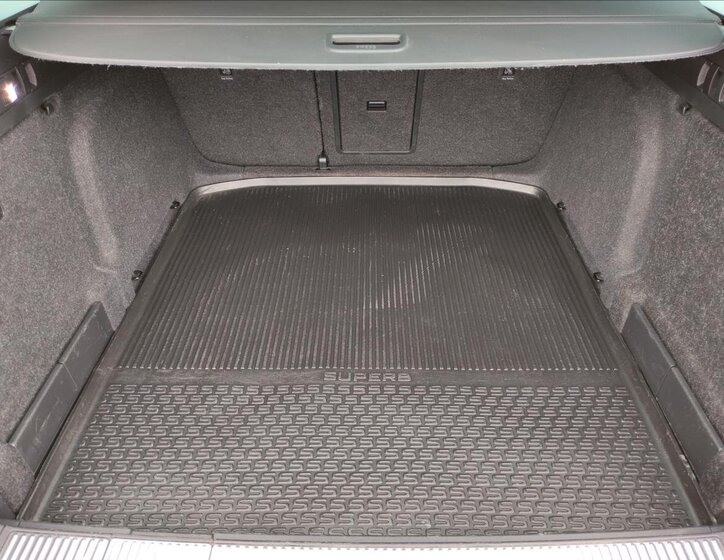 Škoda Superb Kombi 2,0 l 140 kw