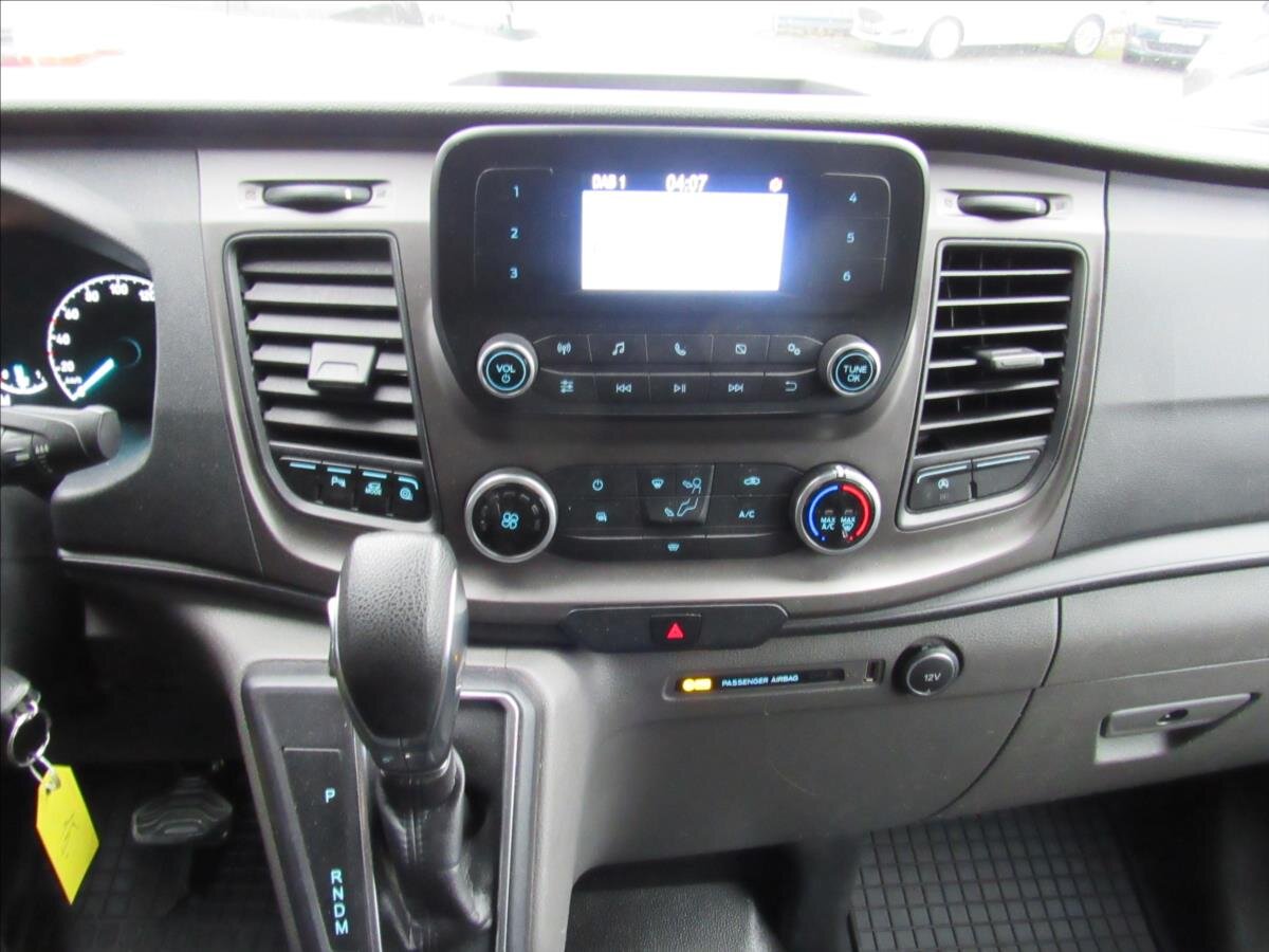Ford Transit Custom Kombi 2,0 l 95 kw