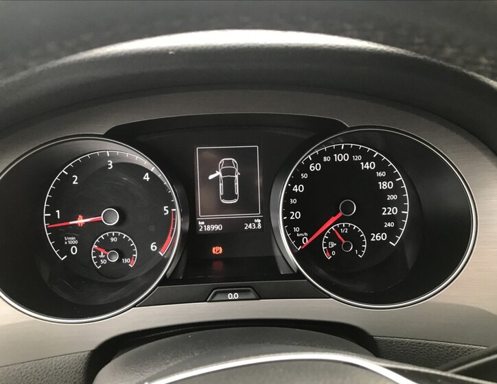 Volkswagen Golf Sportsvan 9