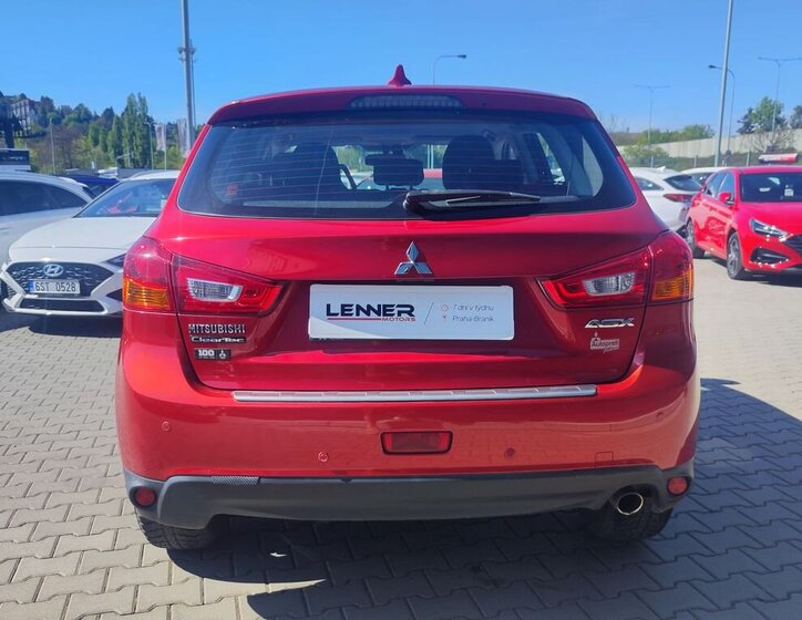 Mitsubishi ASX SUV / Terénní 1,6 l 86 kw