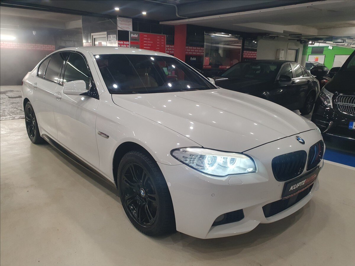 BMW Řada 5 Sedan / Limuzína 3,0 l 230 kw