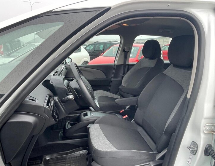 Citroën C4 Picasso MPV 1,6 l 121 kw