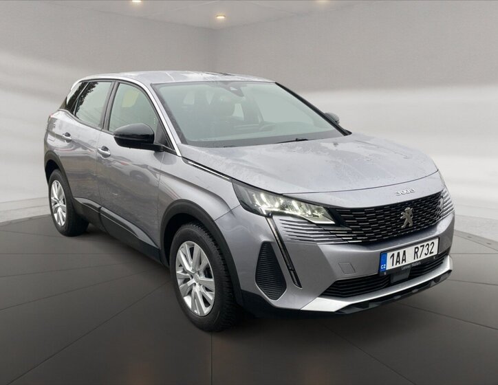 Peugeot 3008 SUV 1,2 l 96 kw