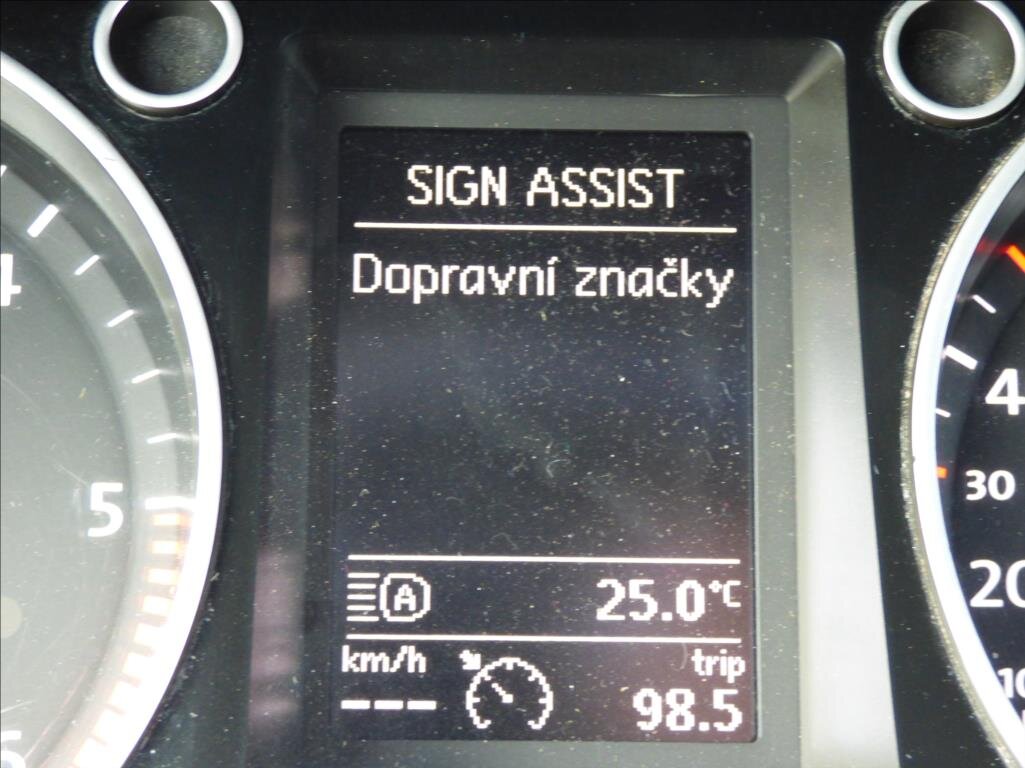 Volkswagen Passat Kombi 2,0 l 130 kw