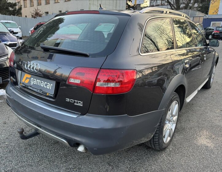 Audi A6 Allroad Kombi 3,0 l 171 kw