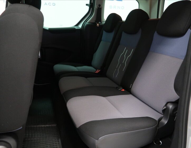 Peugeot Partner Tepee Kombi 1,6 l 55 kw