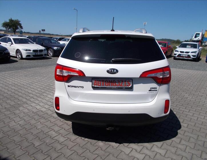 KIA Sorento 10