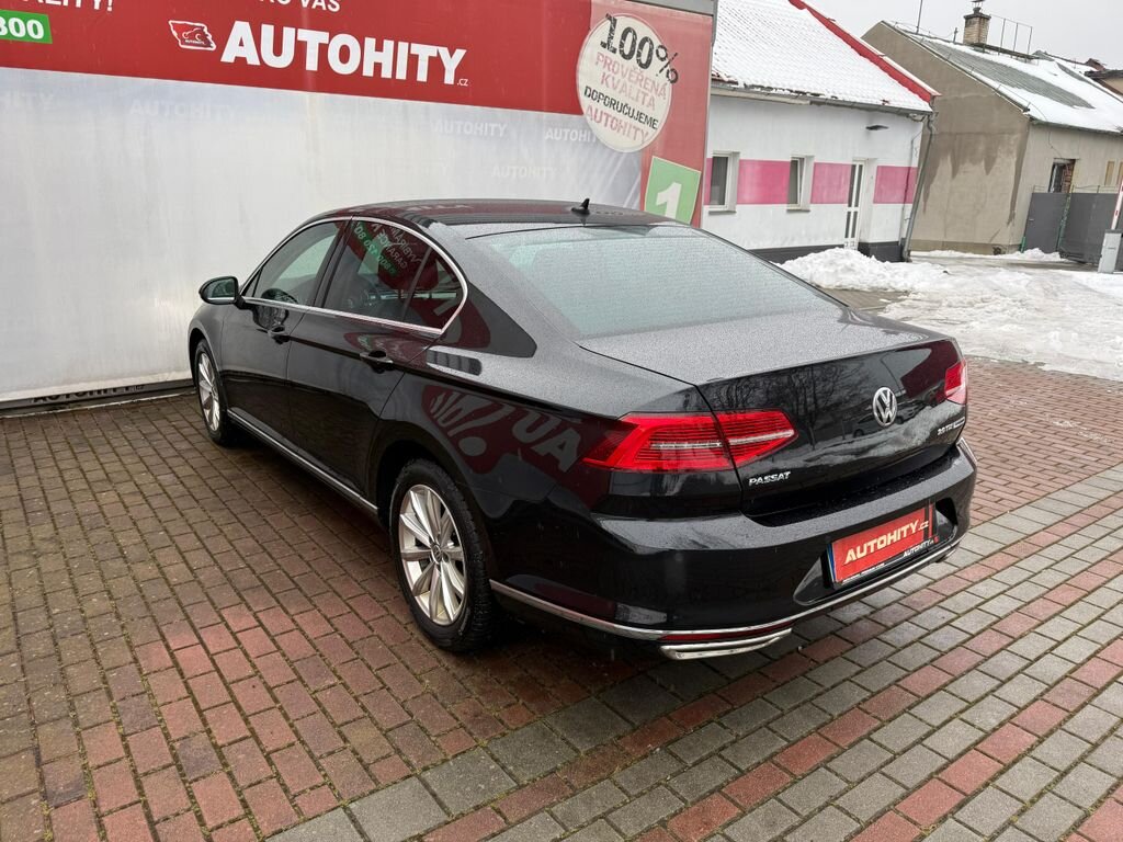 Volkswagen Passat Sedan 2,0 l 110 kw