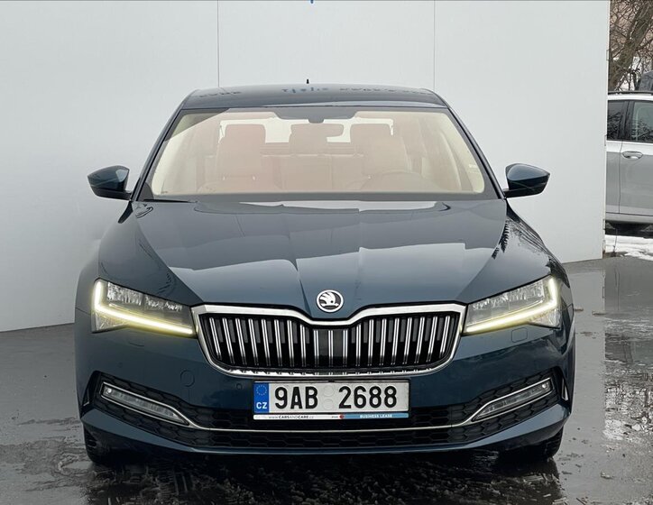 Škoda Superb Liftback 1,5 l 110 kw