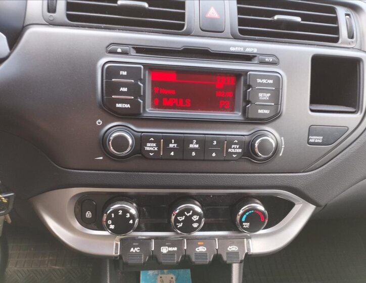 KIA Rio Hatchback 1,2 l 62 kw