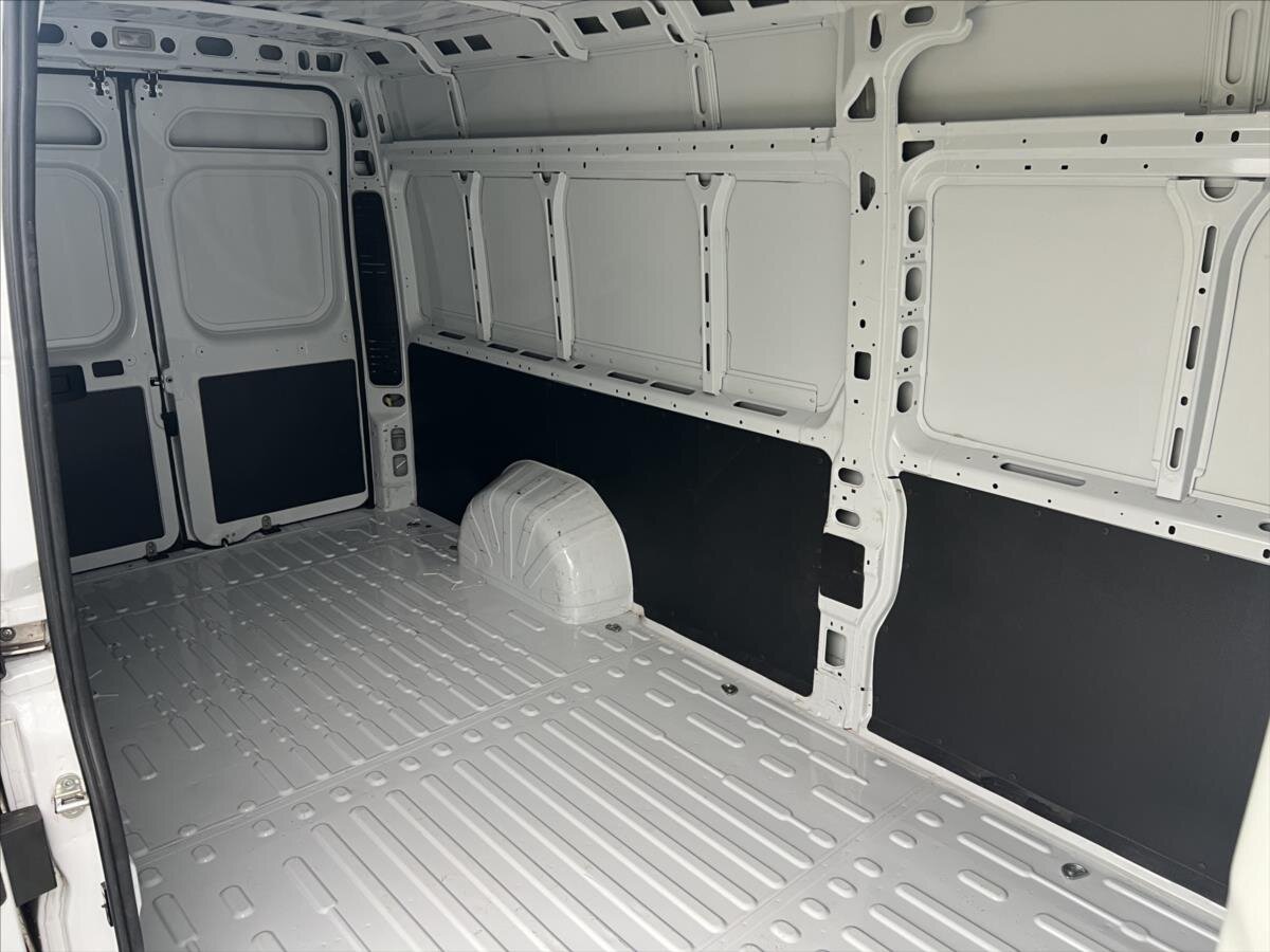 Fiat Ducato Skříň 2,2 l 103 kw