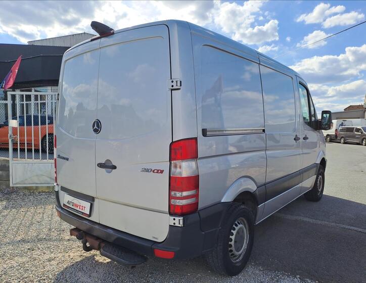 Mercedes-Benz Sprinter 3