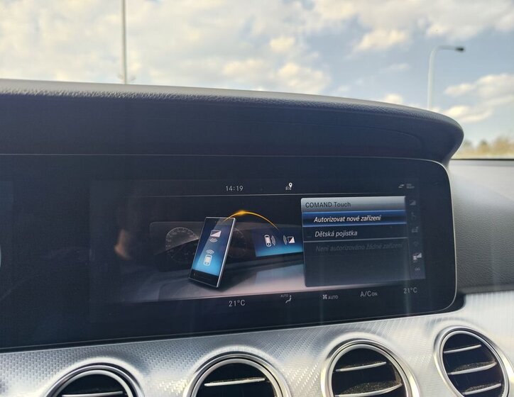 Mercedes-Benz Třídy E Kombi 2,0 l 143 kw