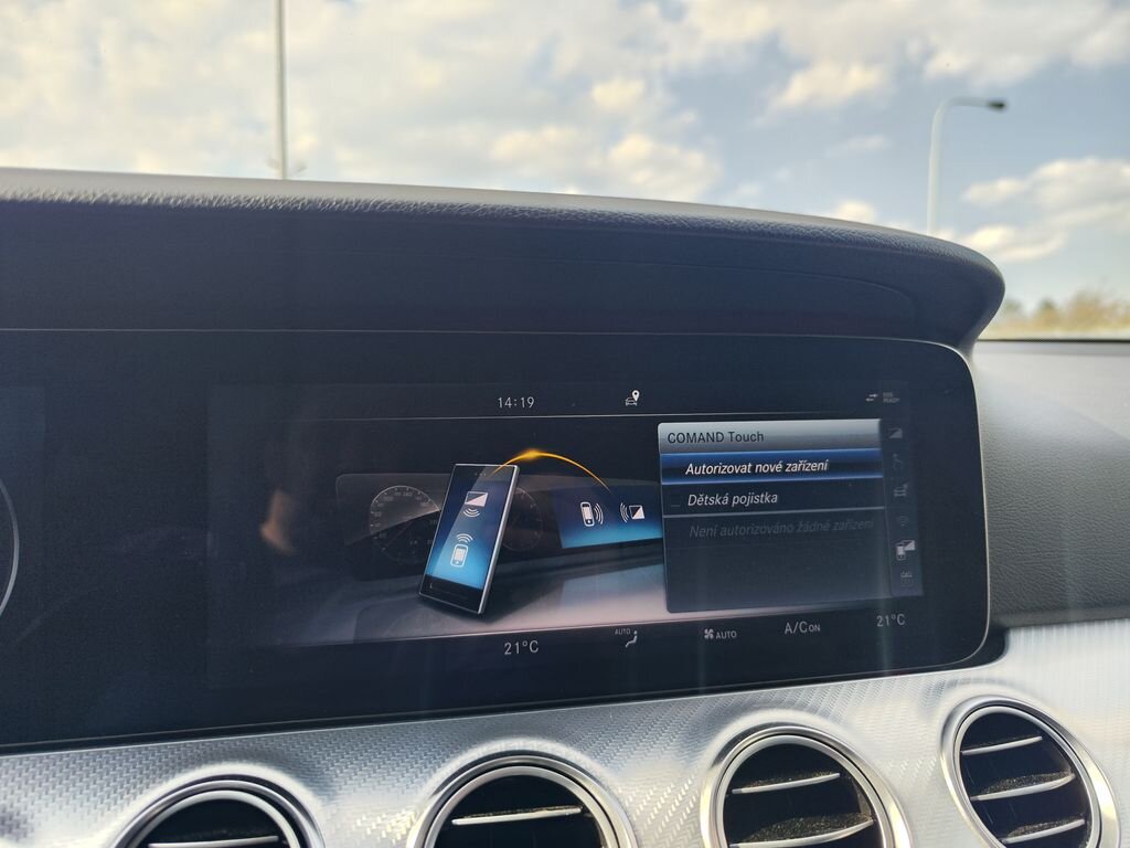 Mercedes-Benz Třídy E Kombi 2,0 l 143 kw