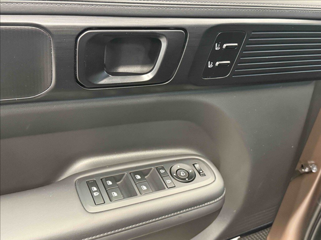 Hyundai Santa Fe SUV 1,6 l 117 kw