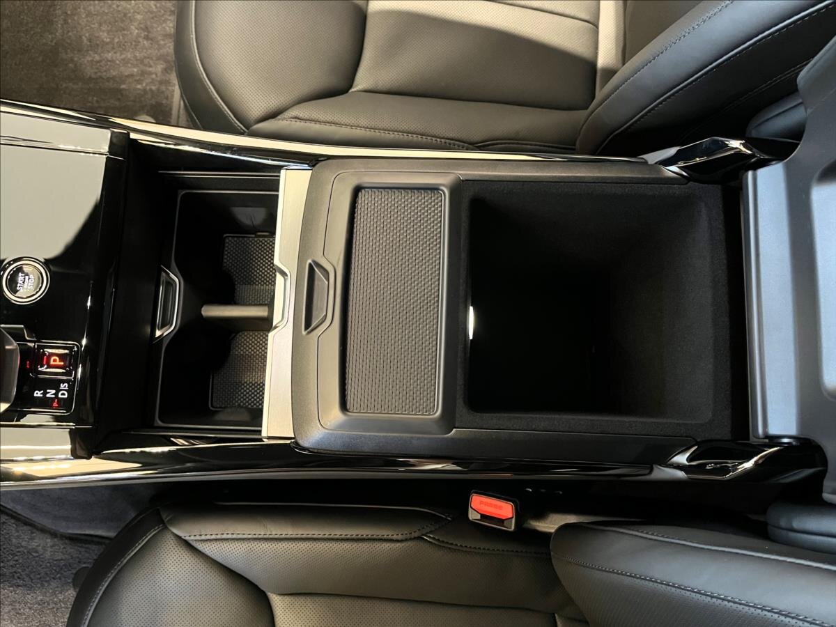 Land Rover Range Rover Sport SUV / Terénní 3,0 l 338 kw