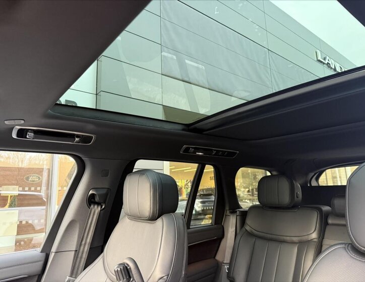 Land Rover Range Rover SUV / Terénní 3,0 l 221 kw